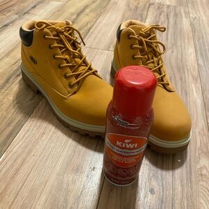 Lugz workboots Waterproof Tan Boots